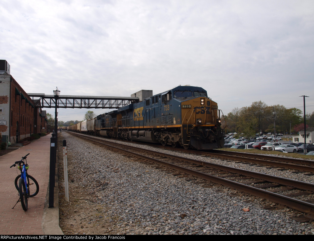 CSX 733